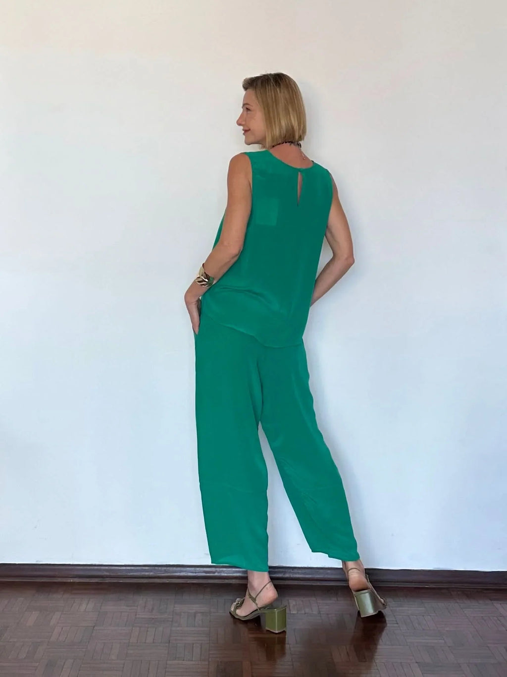 Ensemble Laguna Seide – Eleganter Look