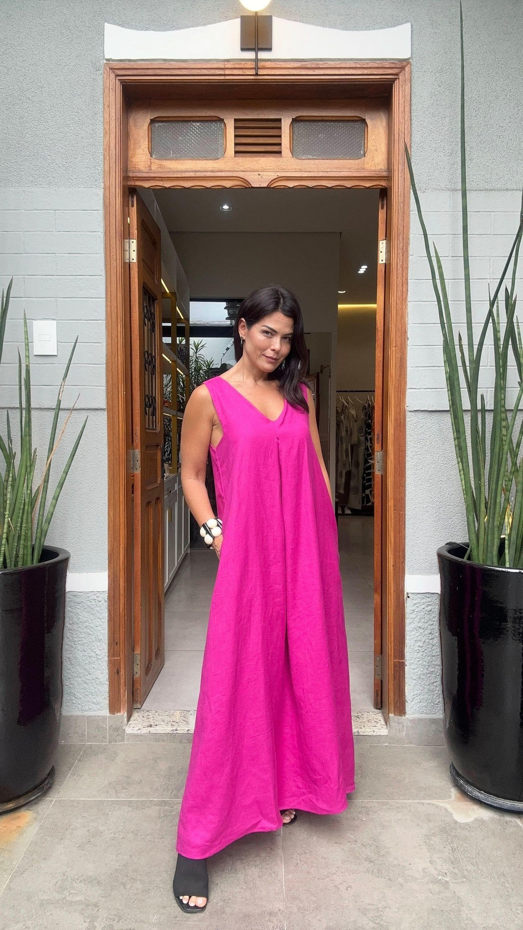 Leinen-Faltenkleid Fuchsia – Ladeneingang